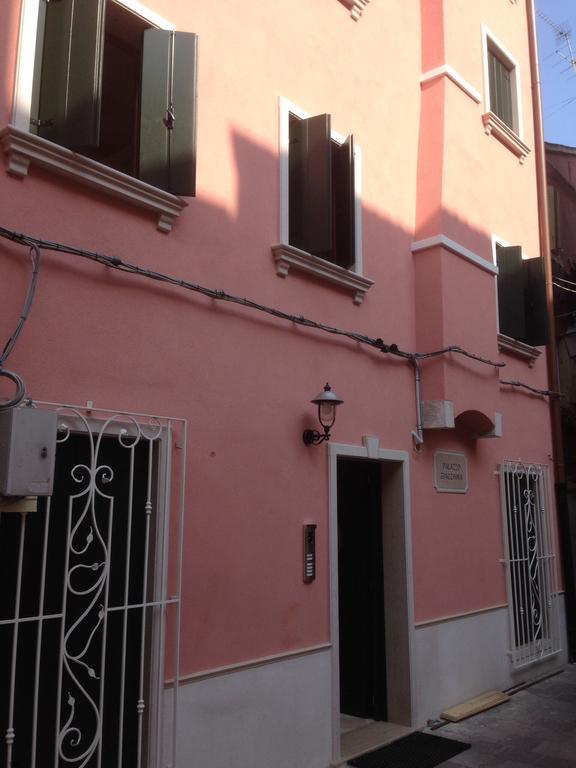 Palazzo Giacchina Appartement Sottomarina Buitenkant foto