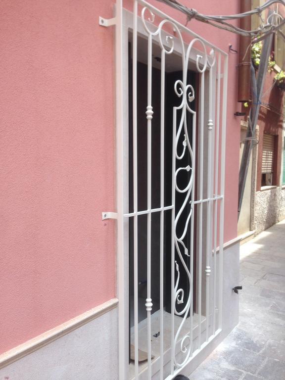 Palazzo Giacchina Appartement Sottomarina Buitenkant foto